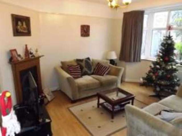  Image of 3 bedroom Semi-Detached house for sale in South View Drive London E18 at London  South Woodford, E18 1NR