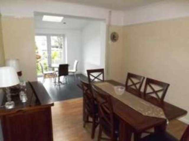  Image of 3 bedroom Semi-Detached house for sale in South View Drive London E18 at London  South Woodford, E18 1NR