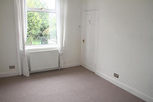  Image of 3 bedroom Terraced house for sale in South View Terrace Yeadon Leeds LS19 at Yeadon Leeds Yeadon, LS19 7QL