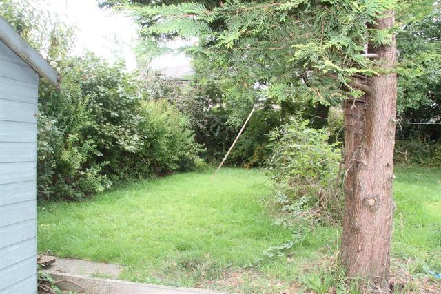  Image of 3 bedroom Terraced house for sale in South View Terrace Yeadon Leeds LS19 at Yeadon Leeds Yeadon, LS19 7QL