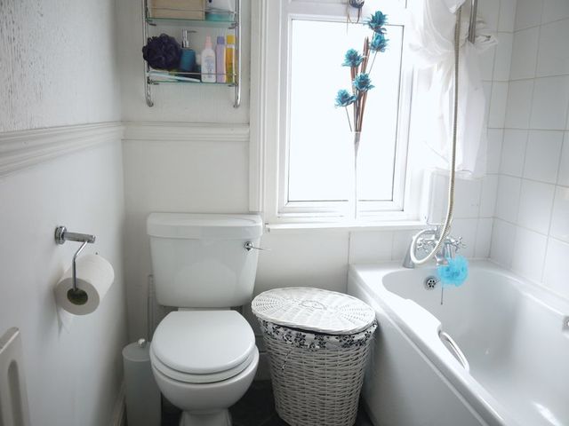  Image of 2 bedroom Flat to rent in Southampton Road Eastleigh SO50 at Southampton Road  Eastleigh, SO50 5QH