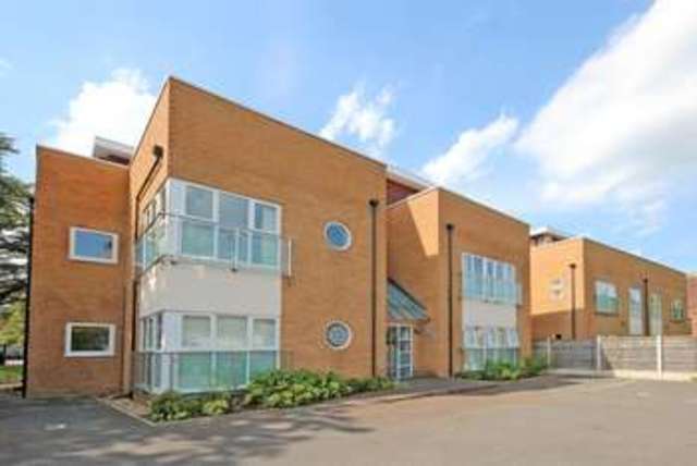  Image of 2 bedroom Apartment for sale in Southbourne Road Southbourne Bournemouth BH6 at Southbourne Road  Bournemouth, BH6 3QJ