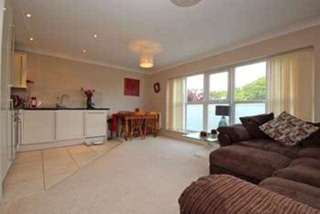  Image of 2 bedroom Apartment for sale in Southbourne Road Southbourne Bournemouth BH6 at Southbourne Road  Bournemouth, BH6 3QJ