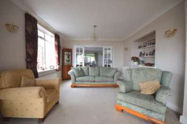  Image of 5 bedroom Detached house for sale in Southdowns Road Dawlish EX7 at Southdowns Road  Holcombe, EX7 0LB