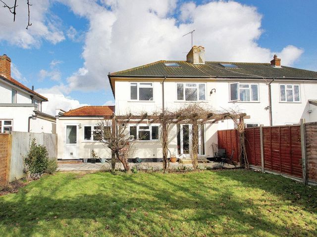  Image of 3 bedroom Semi-Detached house for sale in Southlands Avenue Horley RH6 at Southlands Avenue  Horley, RH6 8BS