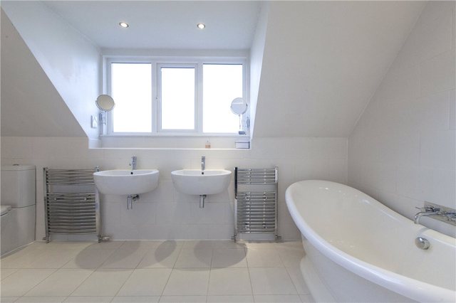  Image of 3 bedroom Detached house for sale in Southway Manor Park Burley in Wharfedale Ilkley LS29 at Manor Park Burley In Wharfedale Burley in Wharfdale, LS29 7HJ
