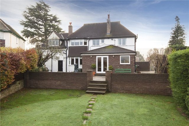  Image of 3 bedroom Detached house for sale in Southway Manor Park Burley in Wharfedale Ilkley LS29 at Manor Park Burley In Wharfedale Burley in Wharfdale, LS29 7HJ