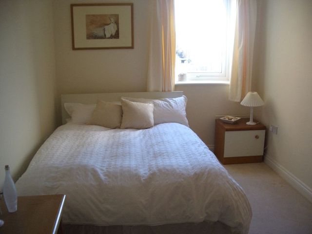  Image of 2 bedroom Flat for sale in Victoria Street Loughborough LE11 at Sovereign Court  Loughborough, LE11 2TL