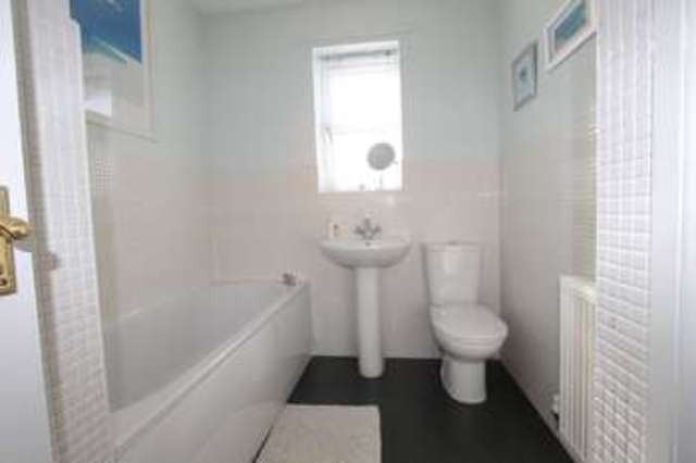  Image of 4 bedroom Detached house for sale in Sparkfields Mapplewell Barnsley S75 at Mapplewell Barnsley Mapplewell, S75 6BH