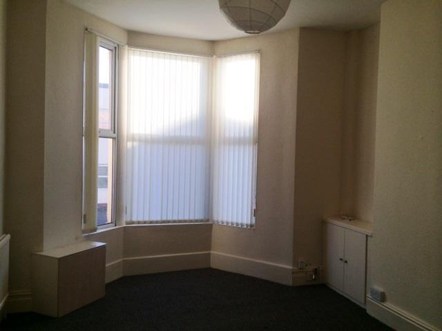  Image of 1 bedroom Flat to rent in Spellow Lane Walton Liverpool L4 at Walton  Liverpool, L4 4DE