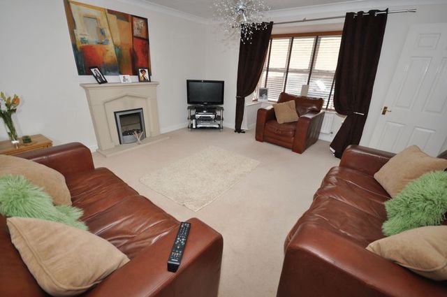  Image of 4 bedroom Detached house for sale in Spencer Drive Midsomer Norton Radstock BA3 at Spencer Drive Midsomer Norton Radstock, BA3 2DN