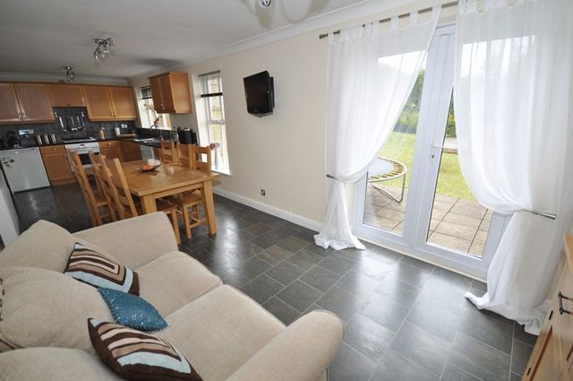  Image of 4 bedroom Detached house for sale in Spencer Drive Midsomer Norton Radstock BA3 at Spencer Drive Midsomer Norton Radstock, BA3 2DN