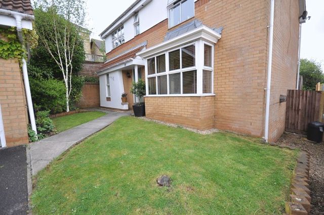  Image of 4 bedroom Detached house for sale in Spencer Drive Midsomer Norton Radstock BA3 at Spencer Drive Midsomer Norton Radstock, BA3 2DN