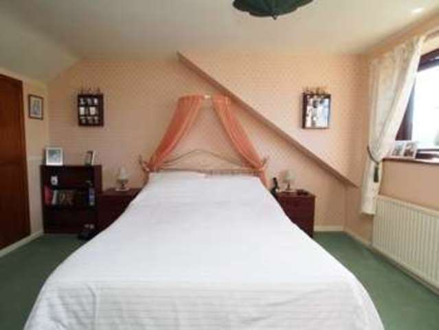  Image of 4 bedroom Detached house for sale in Spencer Road Chapel-En-Le-Frith High Peak SK23 at Chapel en le Frith  High Peak, SK23 9SB