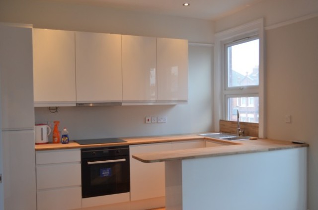  Image of 2 bedroom Flat to rent in Spencer Road Wealdstone Harrow HA3 at Spencer Road  Harrow, HA3 7AR