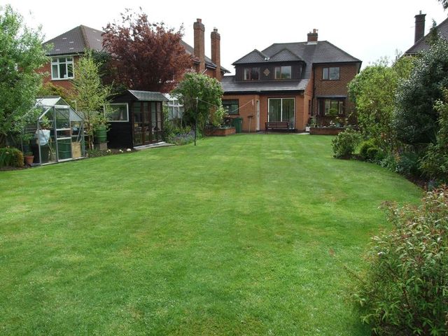  Image of 4 bedroom Detached house for sale in Spinney Hill Drive Loughborough LE11 at Spinney Hill Drive  Loughborough, LE11 3LB