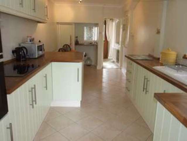  Image of 4 bedroom Detached house for sale in Spinney Hill Drive Loughborough LE11 at Spinney Hill Drive  Loughborough, LE11 3LB