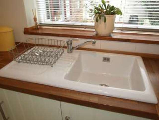  Image of 4 bedroom Detached house for sale in Spinney Hill Drive Loughborough LE11 at Spinney Hill Drive  Loughborough, LE11 3LB