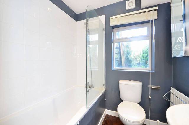  Image of 1 bedroom Flat to rent in Springdale Road London N16 at Springdale Road  Stoke Newington, N16 9NX