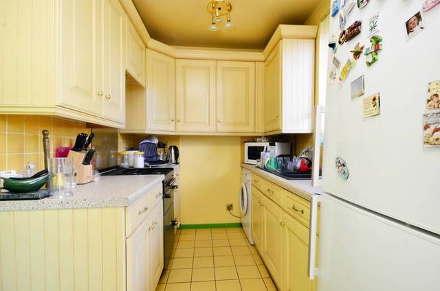  Image of 2 bedroom Flat for sale in Springfield London E5 at Springfield  Upper Clapton, E5 9DX