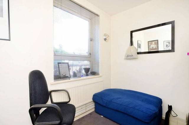  Image of 2 bedroom Flat for sale in Springfield London E5 at Springfield  Upper Clapton, E5 9DX
