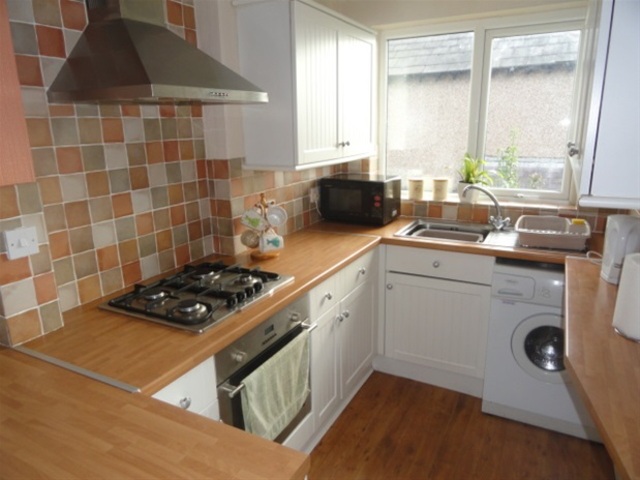  Image of 2 bedroom Semi-Detached house for sale in Springfield Road Baildon Shipley BD17 at Baildon, BD17 5LZ
