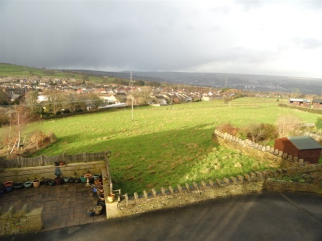  Image of 2 bedroom Flat for sale in Haworth Road Allerton Bradford BD15 at Sandy Lane, BD15 9LL