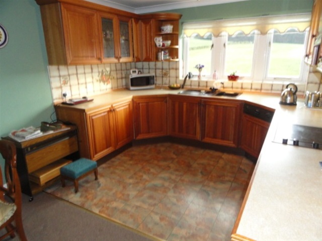  Image of 2 bedroom Flat for sale in Haworth Road Allerton Bradford BD15 at Sandy Lane, BD15 9LL