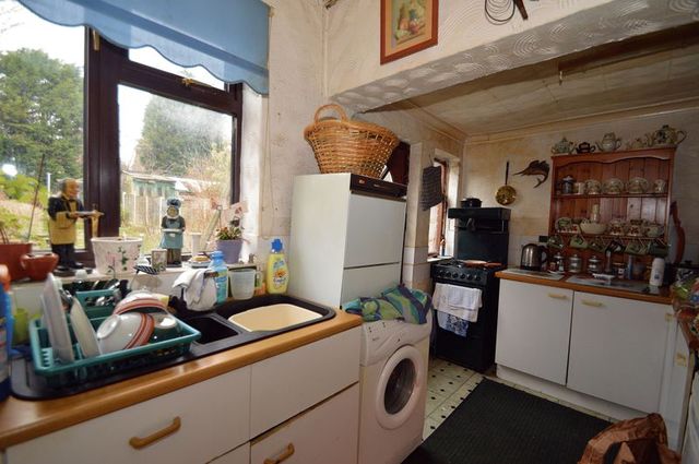  Image of 3 bedroom Semi-Detached house for sale in Springthorpe Road Erdington Birmingham B24 at Springthorpe Road Erdington Birmingham, B24 0SG