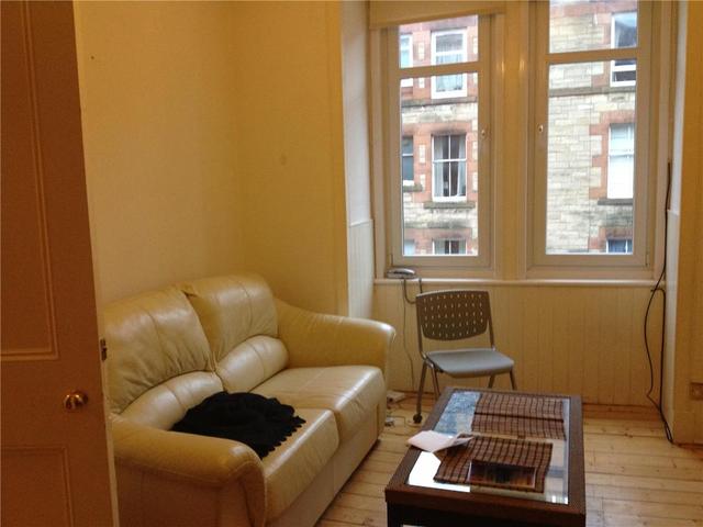  Image of 1 bedroom Flat to rent in Springvalley Terrace Edinburgh EH10 at Morningside Edinburgh Edinburgh, EH10 4QA