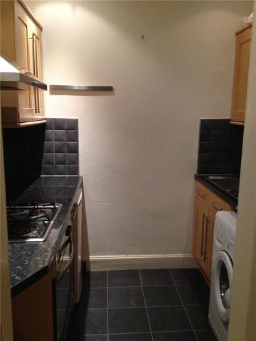  Image of 1 bedroom Flat to rent in Springvalley Terrace Edinburgh EH10 at Morningside Edinburgh Edinburgh, EH10 4QA