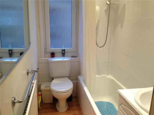  Image of 1 bedroom Flat to rent in Springvalley Terrace Edinburgh EH10 at Morningside Edinburgh Edinburgh, EH10 4QA