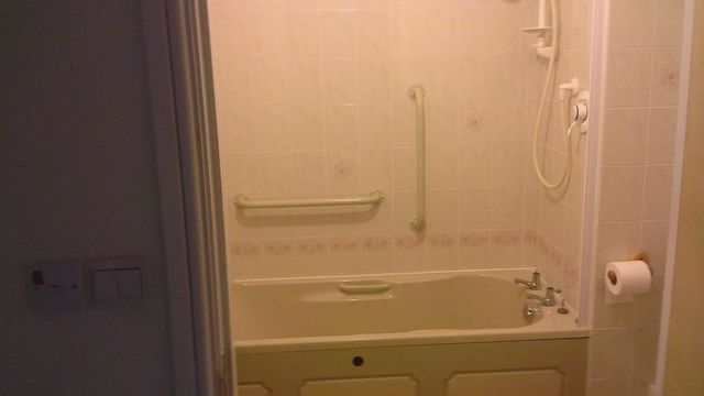  Image of 2 bedroom Retirement Property for sale in De Moulham Road Swanage BH19 at 15 De Moulham Road  Swanage, BH19 1NS