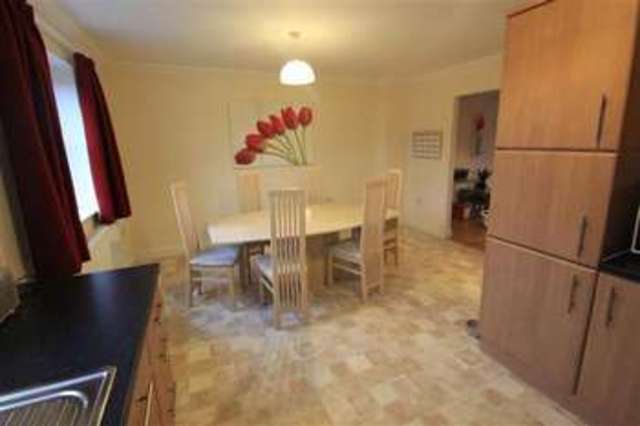  Image of 4 bedroom Town House for sale in St. Anthonys Crescent Ipswich IP4 at Ipswich, IP4 4SY