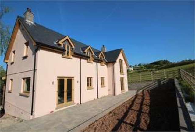  Image of 5 bedroom Detached house for sale in St. Arvans Chepstow NP16 at St Arvans  Chepstow, NP16 6EZ