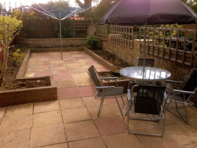  Image of 5 bedroom Terraced house to rent in St. Clement Close Cowley Uxbridge UB8 at St Clement Close  Uxbridge, UB8 3SS