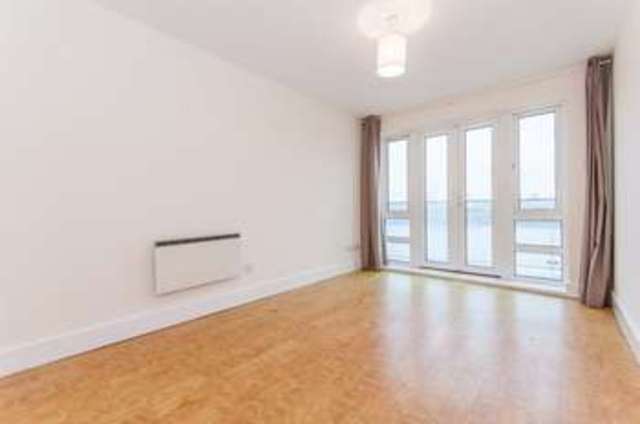  Image of 3 bedroom Flat for sale in St. Davids Square London E14 at Canary Wharf, E14 3WA