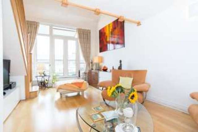  Image of 2 bedroom Flat for sale in St. Davids Square London E14 at Docklands, E14 3WG