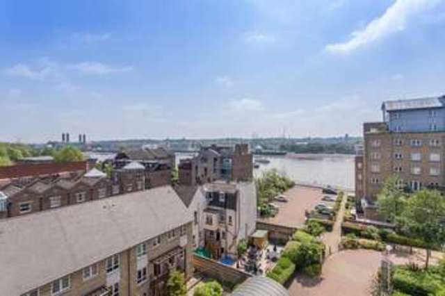  Image of 3 bedroom Flat for sale in St. Davids Square London E14 at Docklands, E14 3WB