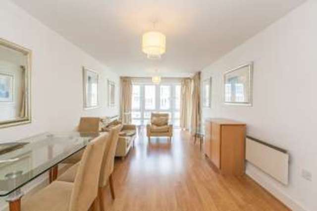  Image of 1 bedroom Flat for sale in St. Davids Square London E14 at Docklands, E14 3WD
