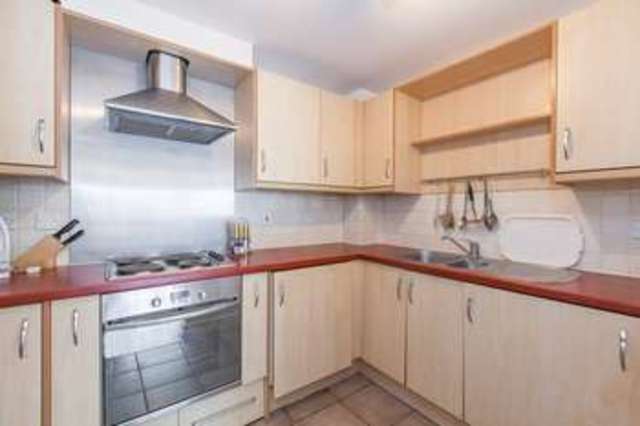  Image of 1 bedroom Flat for sale in St. Davids Square London E14 at Docklands, E14 3WD