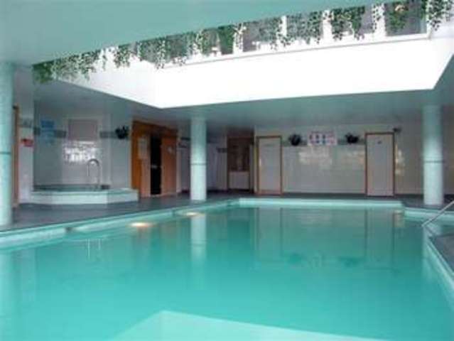  Image of 1 bedroom Flat for sale in St. Davids Square London E14 at Docklands, E14 3WD