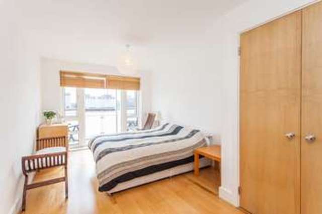  Image of 2 bedroom Flat for sale in St. Davids Square London E14 at London, E14 3WE