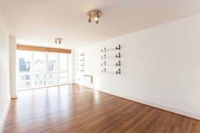  Image of 2 bedroom Flat for sale in St. Davids Square London E14 at London, E14 3WB