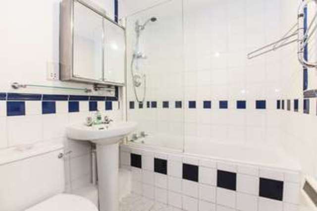  Image of 2 bedroom Flat for sale in St. Davids Square London E14 at London, E14 3WB