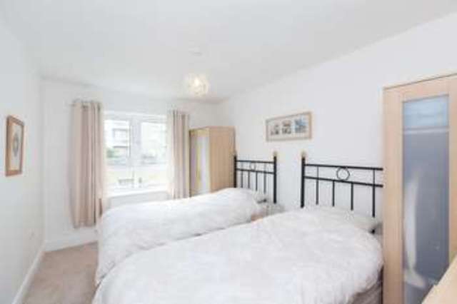  Image of 2 bedroom Flat for sale in St. Davids Square London E14 at London, E14 3WF
