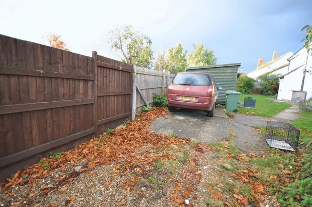  Image of 3 bedroom Terraced house for sale in St. Dunstans Park Baltonsborough Glastonbury BA6 at St Dunstans Park Baltonsborough Glastonbury, BA6 8PZ