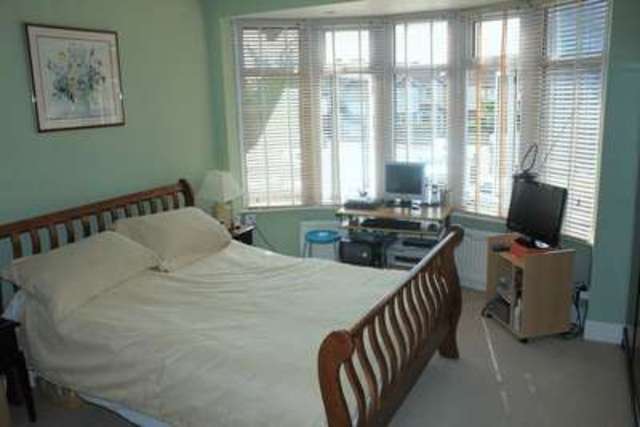  Image of 5 bedroom Semi-Detached house for sale in St. James