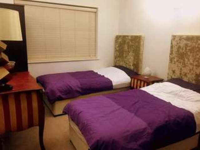  Image of 1 bedroom Property to rent in St. James