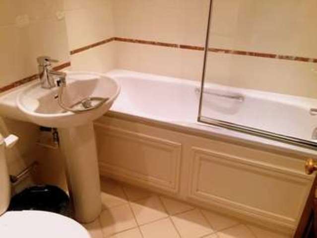  Image of 1 bedroom Property to rent in St. James